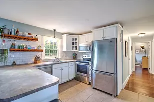 4 Hillcrest Ave, Smithfield, RI 02828 - Photo 13