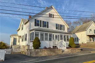 34 Smithfield Rd, Woonsocket, RI 02895 - Photo 1