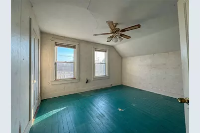 34 Smithfield Road, Woonsocket, RI 02895 - Photo 9