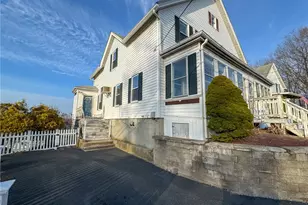 34 Smithfield Rd, Woonsocket, RI 02895 - Photo 23