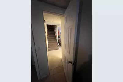 131 Mitchell Street, Providence, RI 02907 - Photo 27