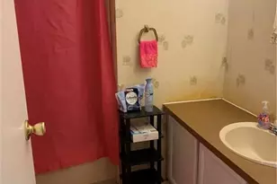 245 Manton St, Pawtucket, RI 02861 - Photo 13