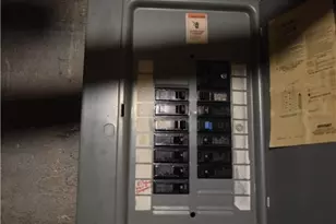 186 Camp St, Providence, RI 02906 - Photo 15