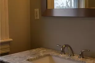 186 Camp St, Providence, RI 02906 - Photo 5