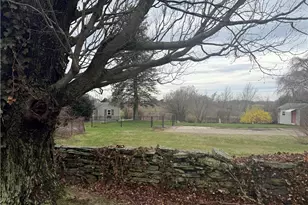 249 Middle Rd, Portsmouth, RI 02871 - Photo 1