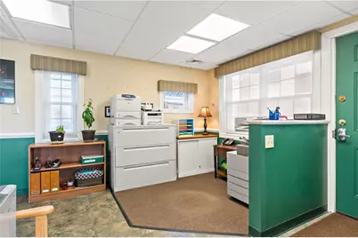 36 Oxford Street, Providence, RI 02905 - Photo 11