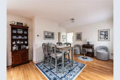 132 Memorial Boulevard, Newport, RI 02840 - Photo 9