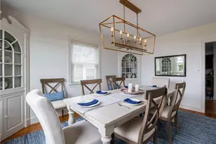 132 Memorial Blvd, Newport, RI 02840 - Photo 5