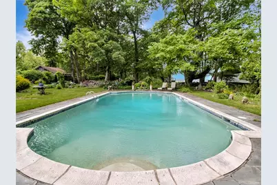 219 Nanaquaket Road, Tiverton, RI 02878 - Photo 37