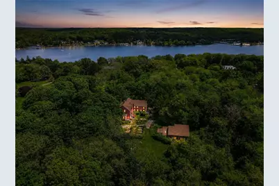 219 Nanaquaket Road, Tiverton, RI 02878 - Photo 9