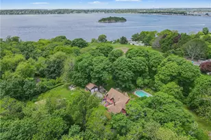 219 Nanaquaket Rd, Tiverton, RI 02878 - Photo 33