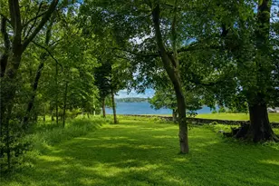 219 Nanaquaket Rd, Tiverton, RI 02878 - Photo 39