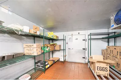 227 Thayer Street, Providence, RI 02906 - Photo 17