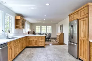 58 Leonard Dr, Tiverton, RI 02878 - Photo 21