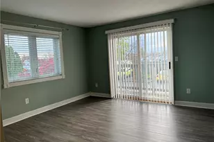 728 Beverage Hill Ave, Pawtucket, RI 02861 - Photo 3