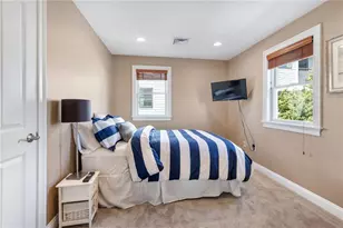 21 Brown and Howard, Newport, RI 02840 - Photo 13