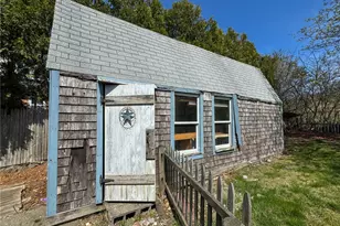 8 Tucker Ave, Tiverton, RI 02878 - Photo 29