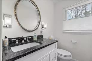 155 Taylor Rd, Portsmouth, RI 02871 - Photo 11