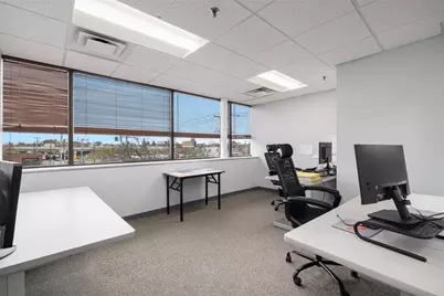 999 South Broadway, East Providence, RI 02914 - Photo 23