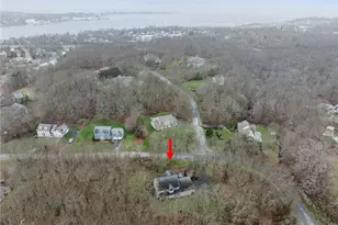 153 Sakonnet Ridge Dr, Tiverton, RI 02878 - Photo 13