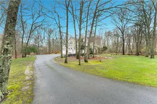 153 Sakonnet Ridge Dr, Tiverton, RI 02878 - Photo 5