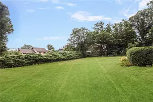 428 Gibbs Ave, Newport, RI 02840 - Photo 19