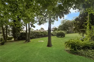 428 Gibbs Ave, Newport, RI 02840 - Photo 21