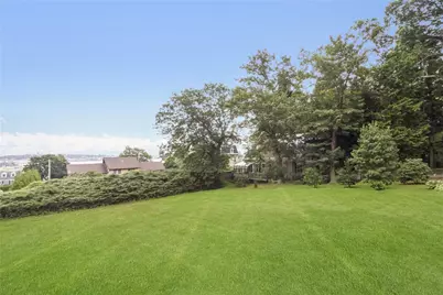 428 Gibbs Avenue #4, Newport, RI 02840 - Photo 23