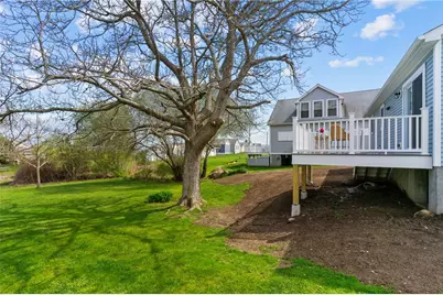 64 Burnside Avenue, Narragansett, RI 02882 - Photo 11