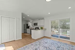 64 Burnside Ave, Narragansett, RI 02882 - Photo 5