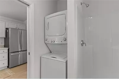 64 Burnside Avenue, Narragansett, RI 02882 - Photo 9