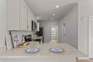 64 Burnside Ave, Narragansett, RI 02882 - Photo 3