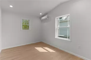 64 Burnside Ave, Narragansett, RI 02882 - Photo 9