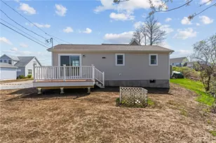 64 Burnside Ave, Narragansett, RI 02882 - Photo 11