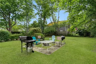 53 Warner St, Newport, RI 02840 - Photo 27