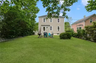 53 Warner St, Newport, RI 02840 - Photo 31