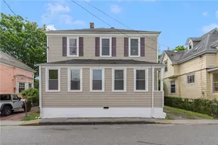 53 Warner St, Newport, RI 02840 - Photo 3