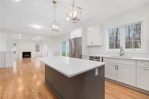 64 Cardinal Rd, Cranston, RI 02921 - Photo 15