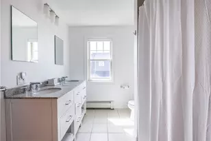 573 Wolcott Ave, Middletown, RI 02842 - Photo 37