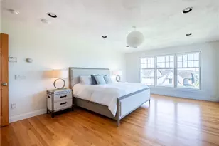 573 Wolcott Ave, Middletown, RI 02842 - Photo 23