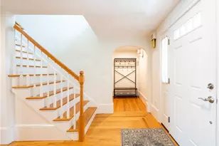 573 Wolcott Ave, Middletown, RI 02842 - Photo 5