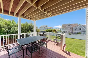 573 Wolcott Ave, Middletown, RI 02842 - Photo 39