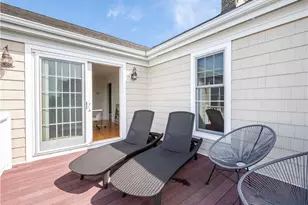 573 Wolcott Ave, Middletown, RI 02842 - Photo 31