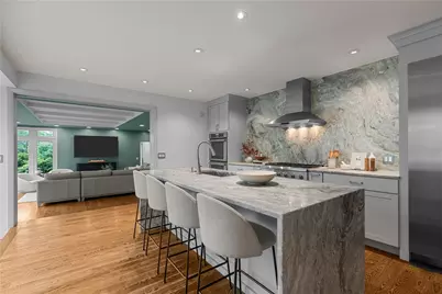 80 Clarendon Avenue, Providence, RI 02906 - Photo 15