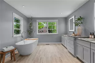 80 Clarendon Ave, Providence, RI 02906 - Photo 31