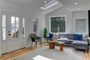 18 Sunset Ln, Portsmouth, RI 02871 - Photo 23