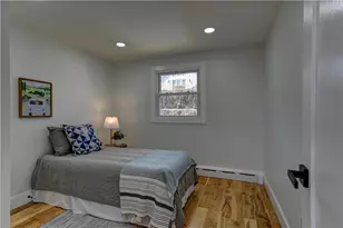 18 Sunset Ln, Portsmouth, RI 02871 - Photo 31