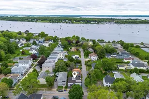 413 High St, Bristol, RI 02809 - Photo 3