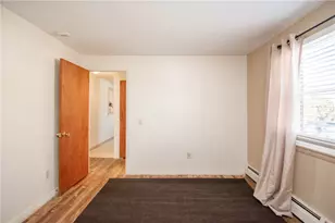 70 Carroll Ave, Newport, RI 02840 - Photo 15