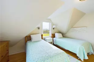 1087 Lakeside Dr, Block Island, RI 02807 - Photo 21